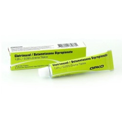 CLOTRIMAZOL/BETAMETASONA 0.05% CREMA DER 15 GR